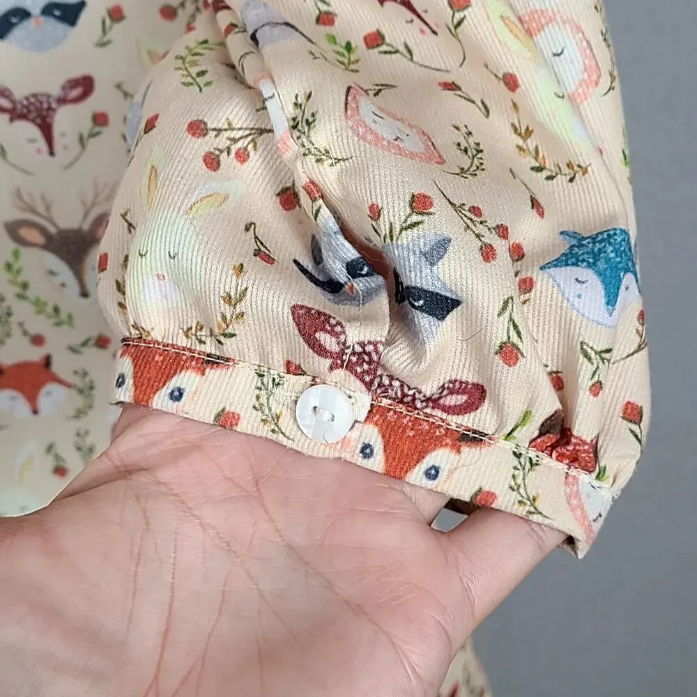 Forest brand smockingbird